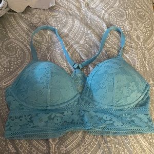 Victoria’s Secret lace bralette, blue, size L